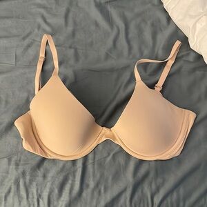 Skims 36C Bra